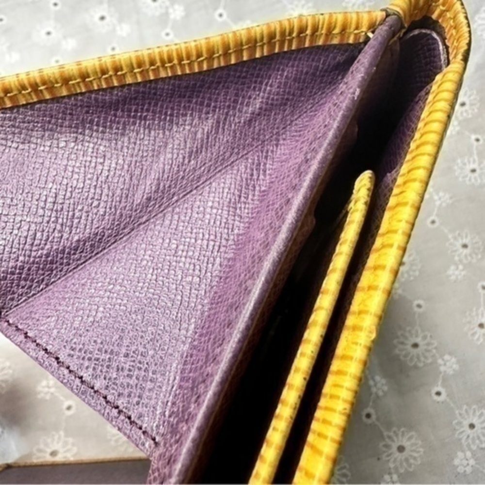 Louis Vuitton Malletier Epi Leather Elise Wallet. Yellow - Picture 13 of 14